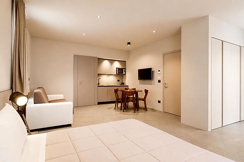 Amare Suite & Apartments