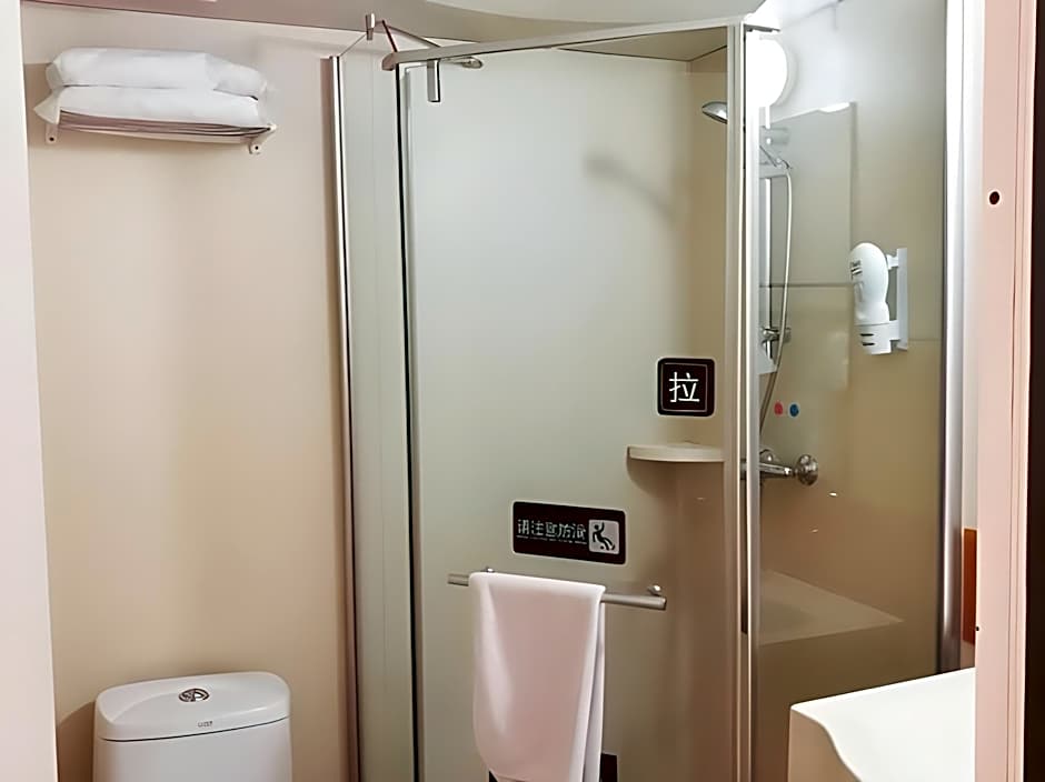 7 Days Premium·LanZhou University of Finance and Economics