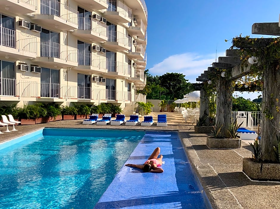 Alba Suites Acapulco