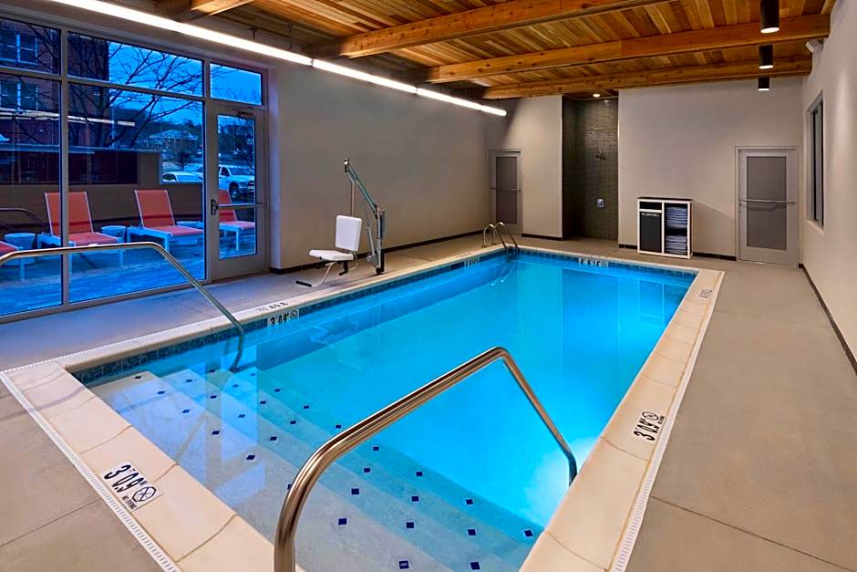 Aloft Cincinnati West Chester