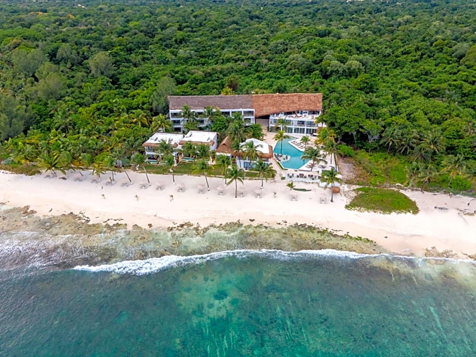 The Beachfront by The Fives Hotels - All Inclusive A la Carte - Adults Only