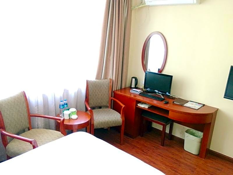 GreenTree Inn Kunshan High Speed Rail Station Hengshan Road Express Hotel