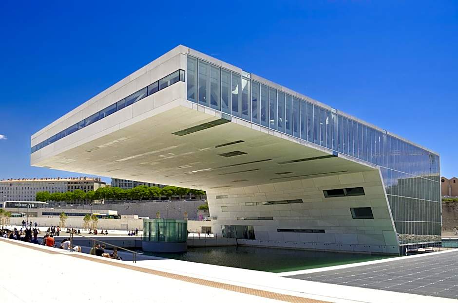 ibis Marseille Centre Euromed