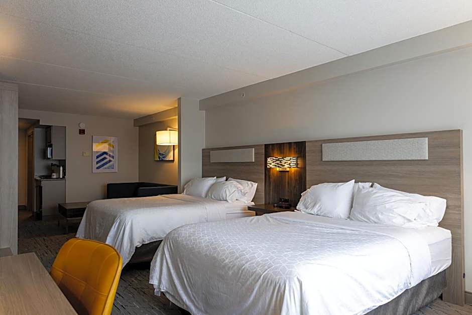 Holiday Inn Express Hotel & Suites Brockville By IHG