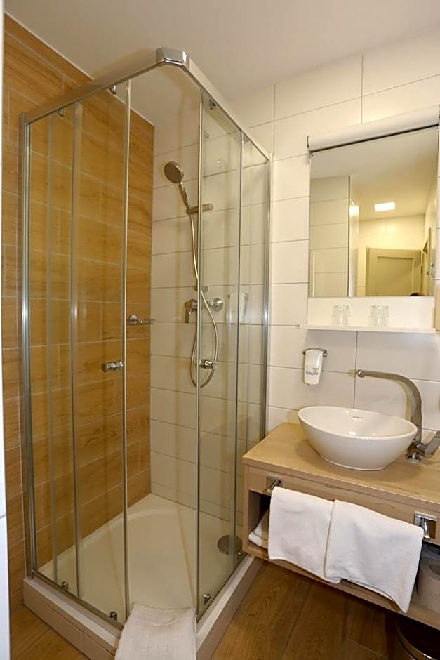 ASTORIA Hotel & Medical Spa