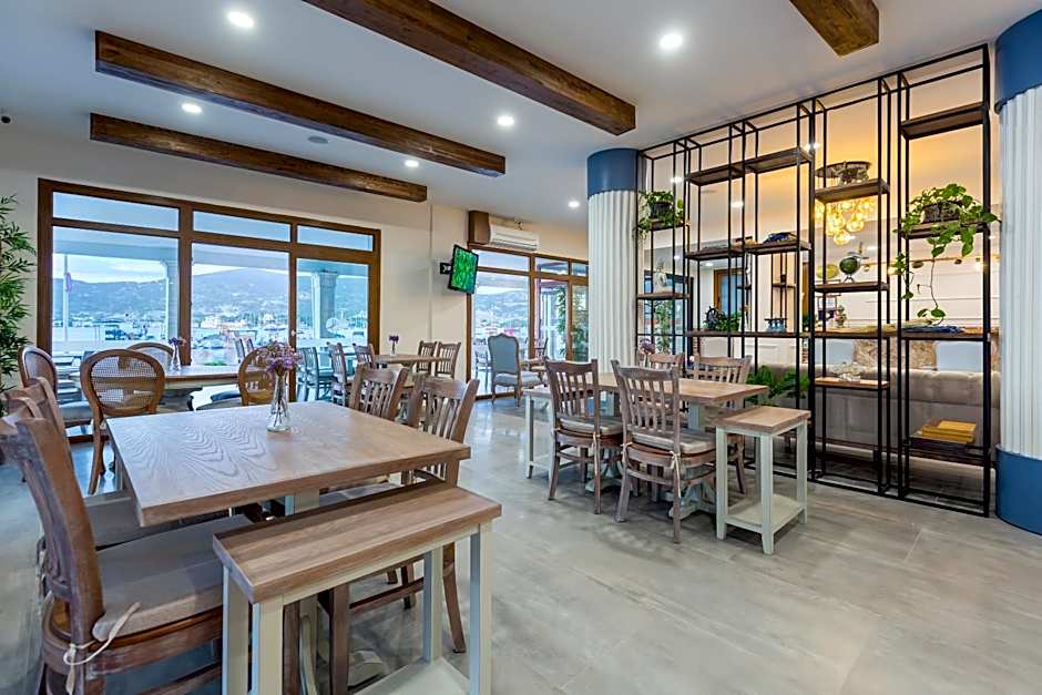 Hanedan Otel Foca Izmir