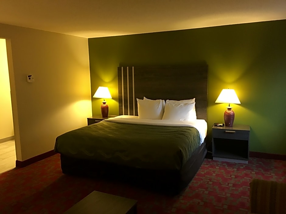 Quality Inn Milwaukee Route 45
