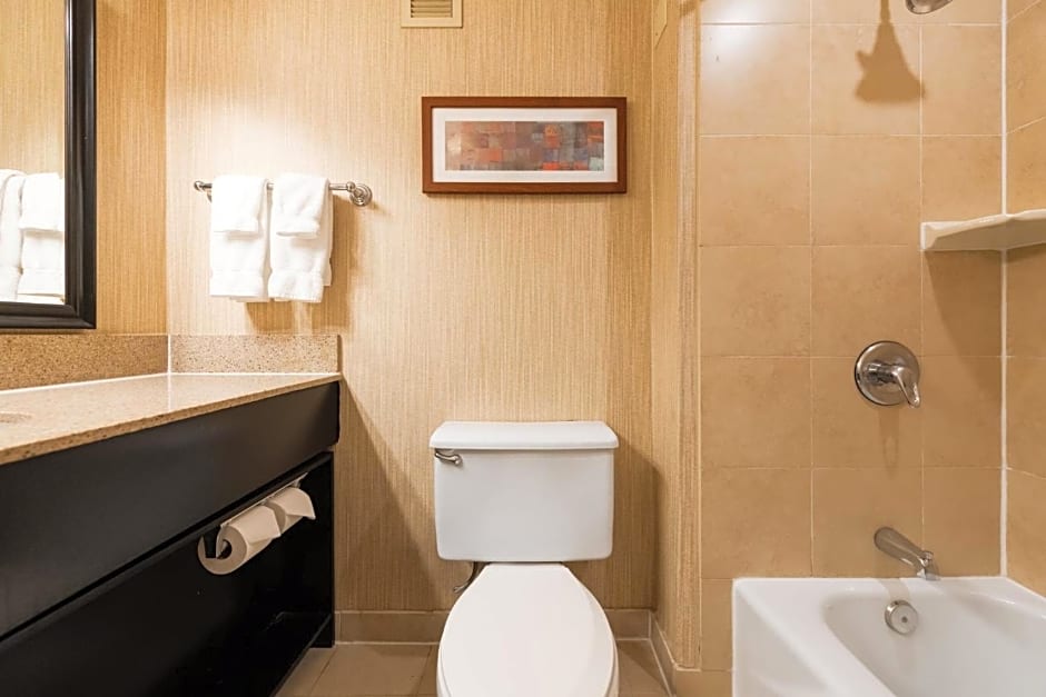 Crowne Plaza Newark Airport By IHG