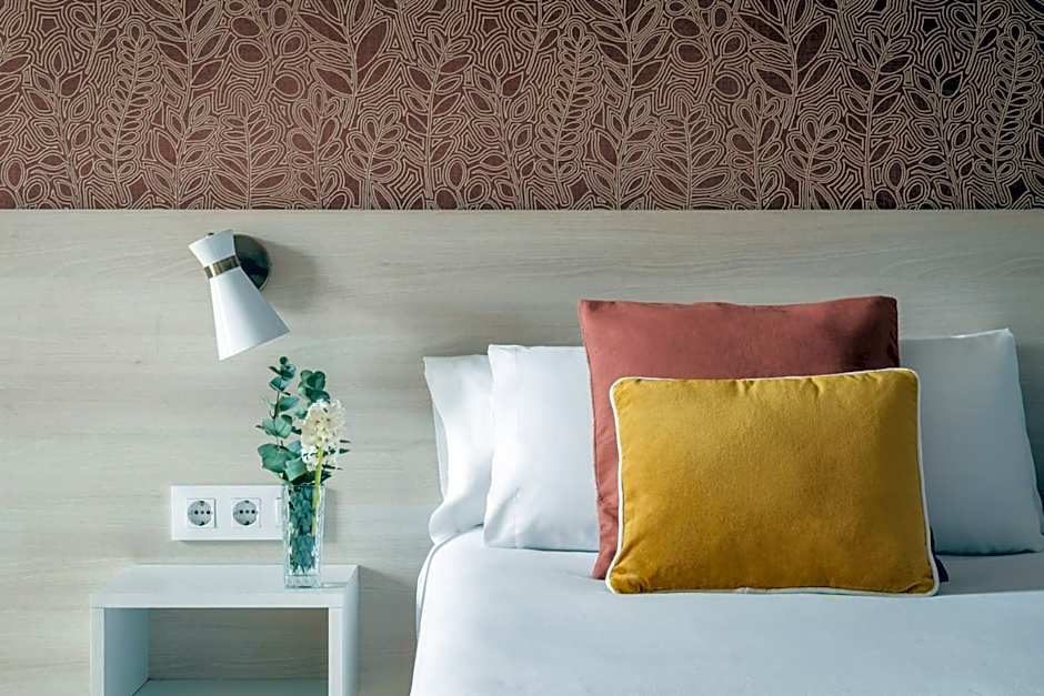 BYPILLOW House