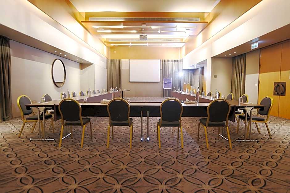 Radisson Blu Hotel, Beirut Verdun