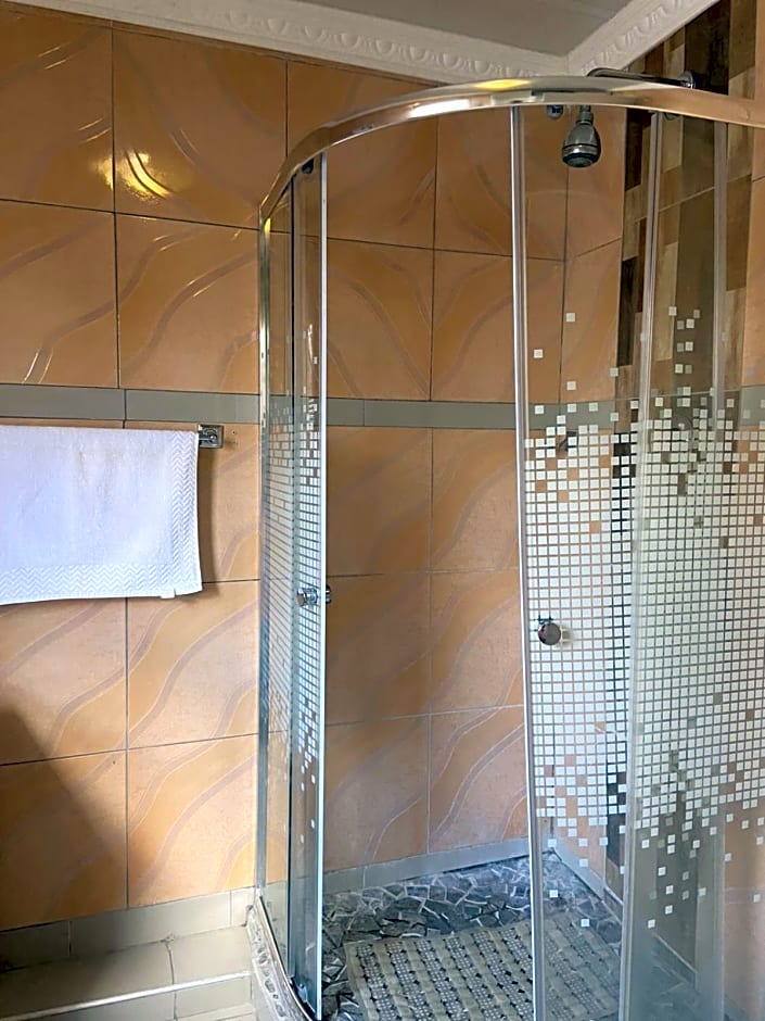 Nsuku Bed and Breakfast