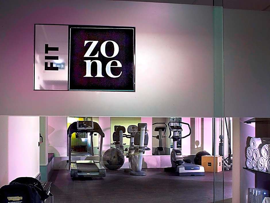 Zone Hotel