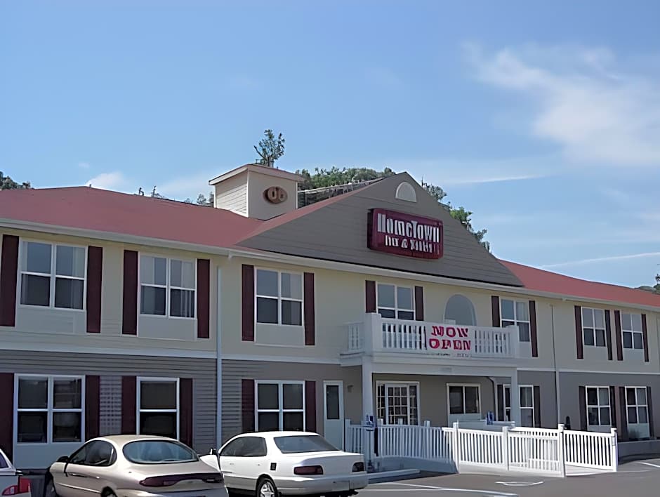 Hometown Inn & Suites