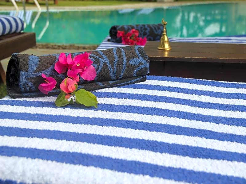 Asian Jewel Boutique Hotel