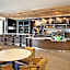 Courtyard by Marriott Long Beach Airport