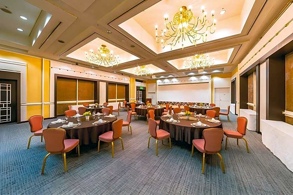 Kurashiki Royal Art Hotel