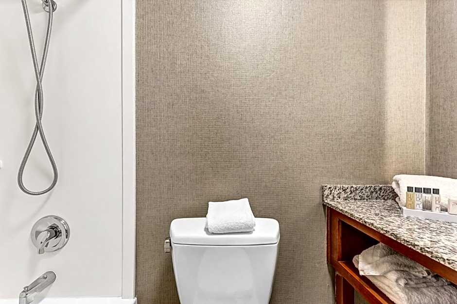 Buffalo Airport Hotel