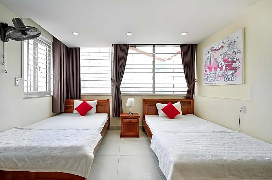 Quang Hoa Airport Hotel