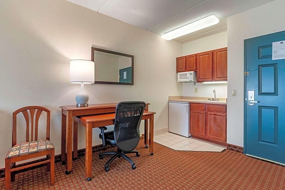 Clarion Suites at The Alliant Energy Center
