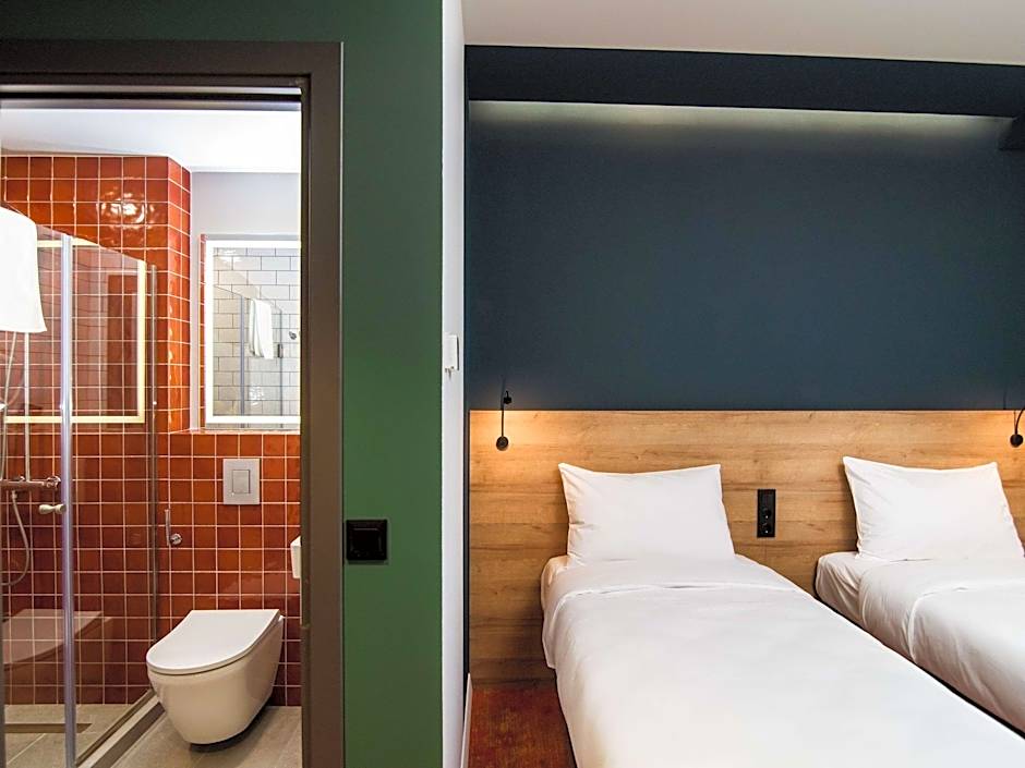 greet Tbilisi Center