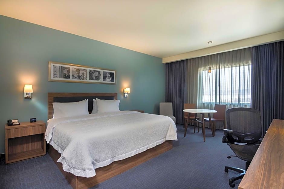 Hampton Inn & Suites by Hilton Salamanca Bajio
