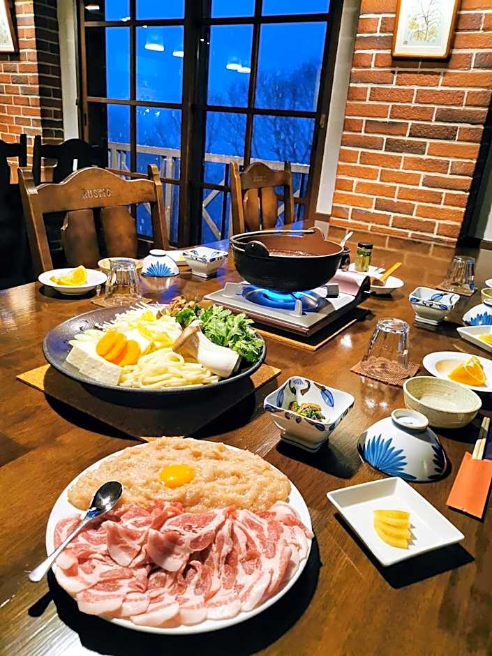 Fujio Pension Madarao Apartment Hotel & Restaurant