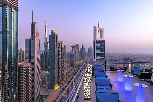 Four Points by Sheraton Sheikh Zayed Road, Dubai. Zimmer