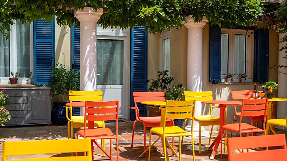 Hotel De La Fontaine