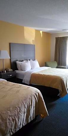 Standard Queen Room with Two Queen Beds - Non Smoking