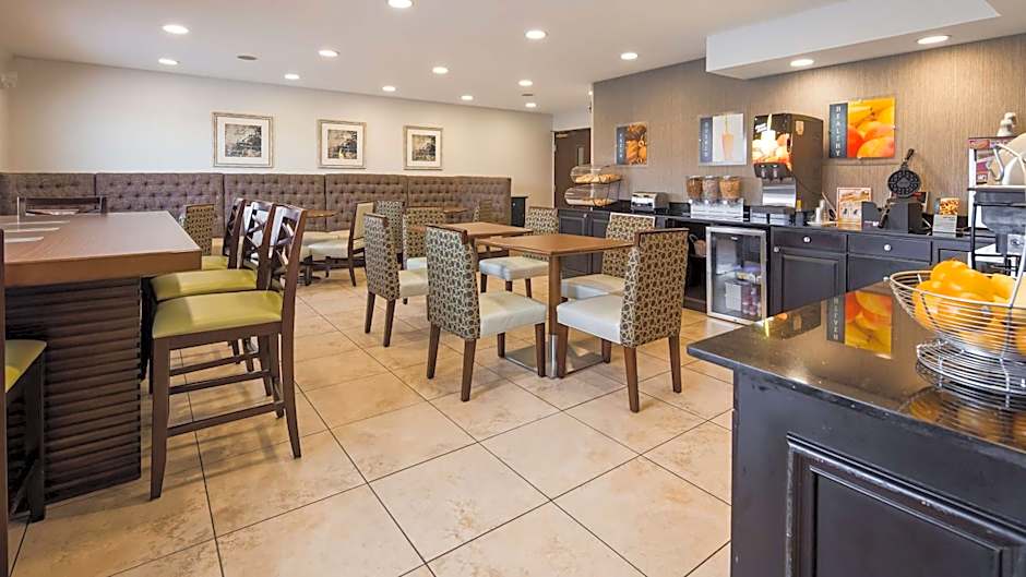Best Western Toledo South Maumee