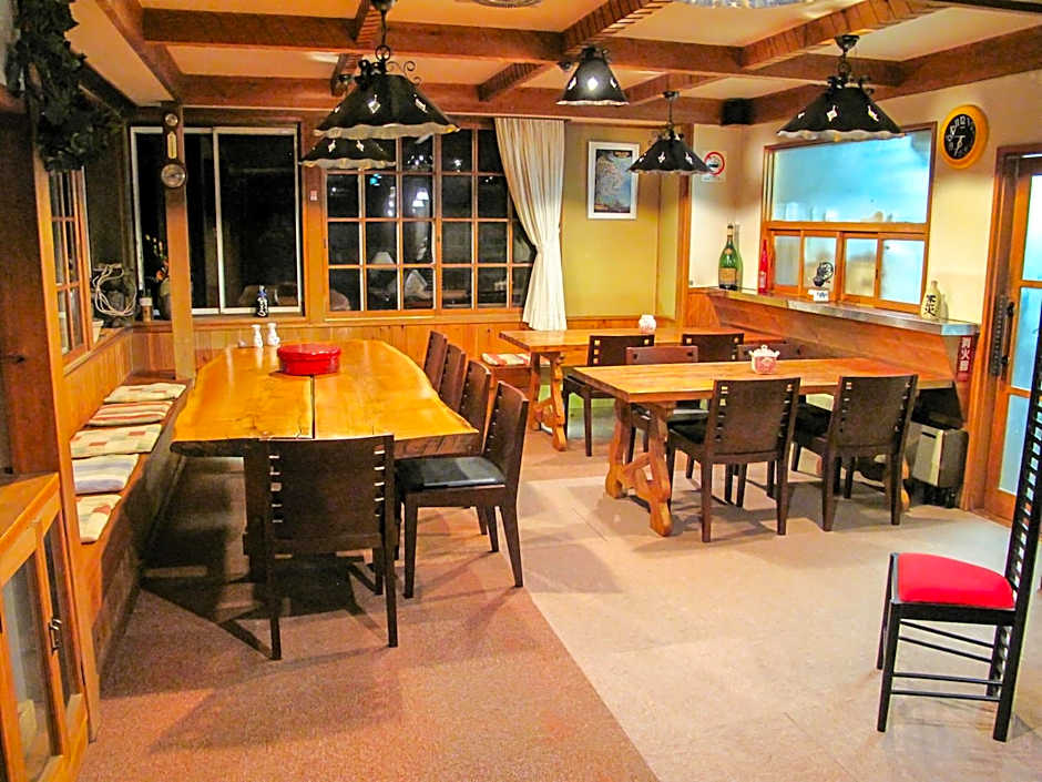 Kizuna Lodge & BBQ Centre