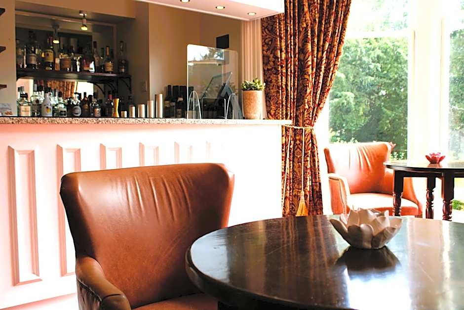 Victoria Square Hotel Clifton Village