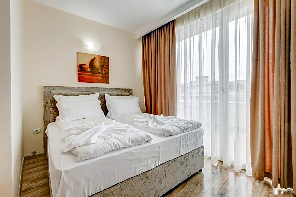 Jupiter 1 Family Hotel