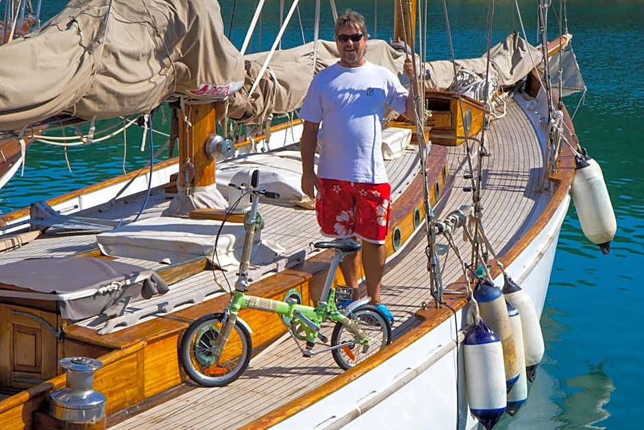 Ganimede Hotel, Galaxidi