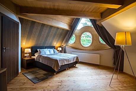 Deluxe Quadruple Room