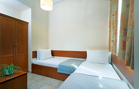 Family Room with Side Sea View