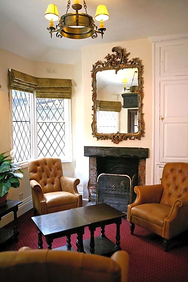 The Saracens Head Hotel