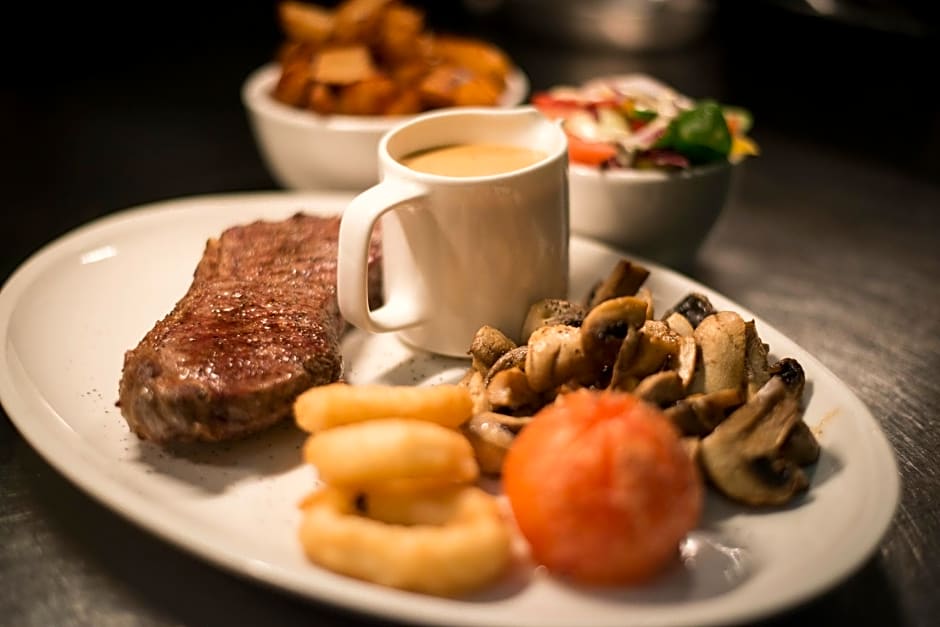 Allerton Court Hotel