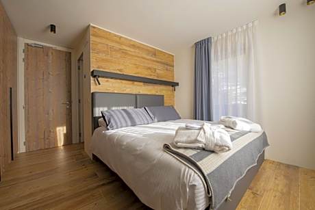 Double or Twin Room with Balcony