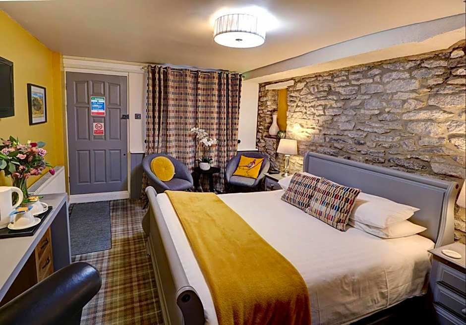 Ye Olde Cheshire Cheese Inn