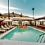 The Wesley by AvantStay Mid-Century Modern Oasis with Pool
