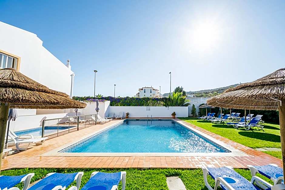 Oasis Beach Apartments