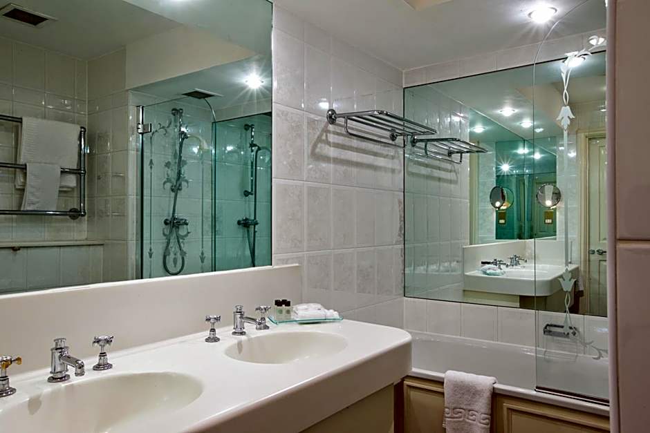 Derby Mickleover, BW Signature Collection