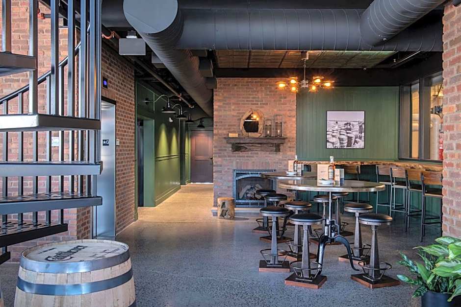 Cantilever Hotel, Trademark Collection by Wyndham