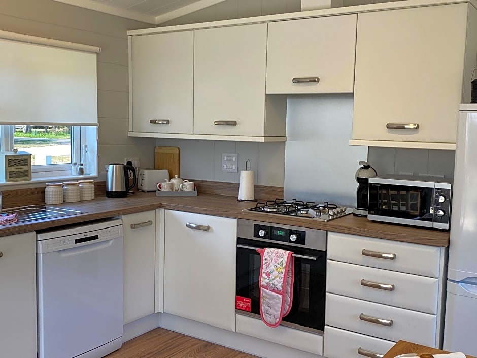 Hollicarrs - Newlands