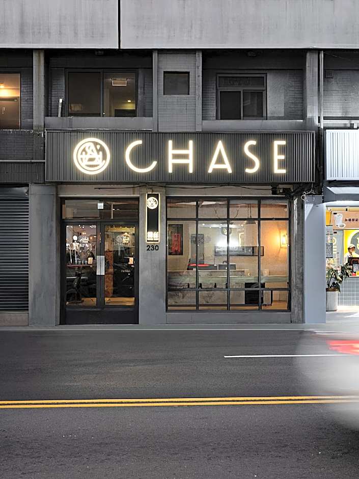 CHASE Hotel