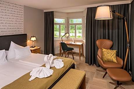 Superior Suite (Digital Detox)