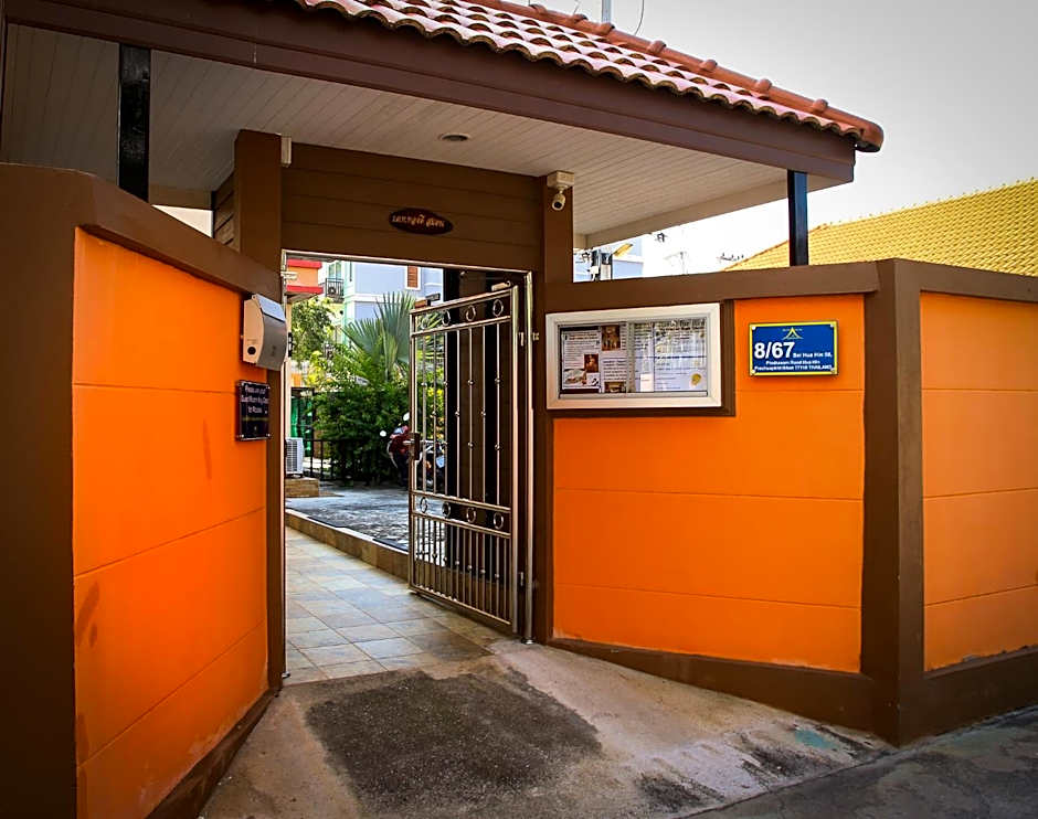 Sky Villa Hua Hin Guesthouse - Adults-Only