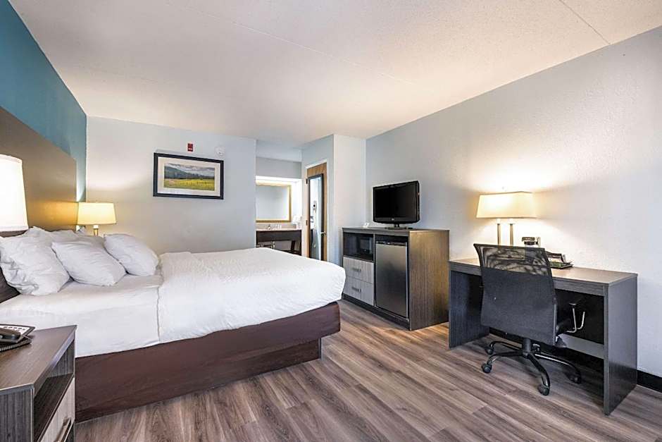 Clarion Inn Cleveland near University