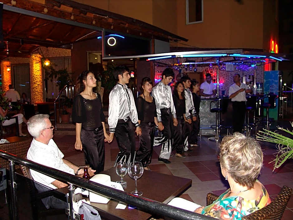 Kleopatra Ikiz Hotel